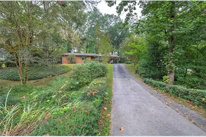1990 Glenroy Place SE, Smyrna, GA 30080 - Photo 3