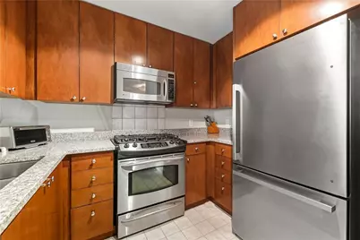 3338 Peachtree Road NE #505, Atlanta, GA 30326 - Photo 5