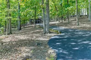 7565 Shadburn Ferry Rd, Cumming, GA 30041 - Photo 75