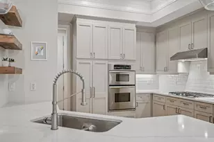 3313 Buckhead Forest Mews NE, Atlanta, GA 30305 - Photo 9