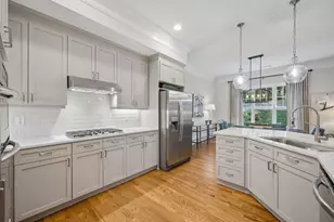 3313 Buckhead Forest Mews NE, Atlanta, GA 30305 - Photo 13