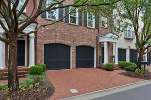 3313 Buckhead Forest Mews NE, Atlanta, GA 30305 - Photo 3
