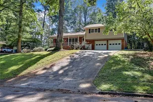 5728 Four Winds Ct SW, Lilburn, GA 30047 - Photo 3