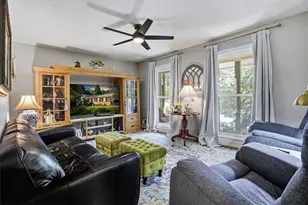 669 Foxcliffe Ct SE, Smyrna, GA 30082 - Photo 5