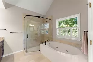 907 Forest Pond Dr, Marietta, GA 30068 - Photo 19
