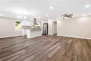 2571 Elliott, Atlanta, GA 30318 - Photo 3