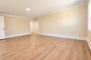 190 Mountain View Cir, Covington, GA 30016 - Photo 13