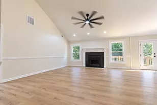 190 Mountain View Cir, Covington, GA 30016 - Photo 17