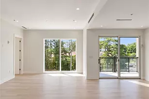 318 Sandy Springs Cir, Sandy Springs, GA 30328 - Photo 11