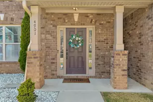 4901 Locherby Dr, Fairburn, GA 30213 - Photo 3