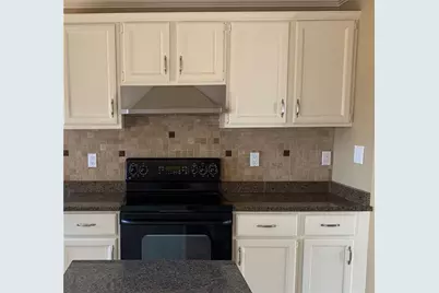 1455 Spalding Drive, Sandy Springs, GA 30350 - Photo 9