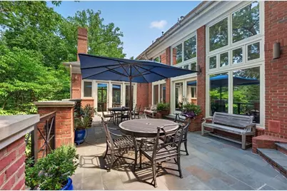 4969 Northside Drive, Sandy Springs, GA 30327 - Photo 13