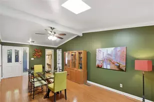 6810 Sunny Brook Ln, Sandy Springs, GA 30328 - Photo 15