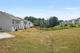 9464 Lakeview Rd, Union City, GA 30291 - Photo 3