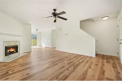9464 Lakeview Road, Union City, GA 30291 - Photo 5