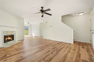 9464 Lakeview Rd, Union City, GA 30291 - Photo 5