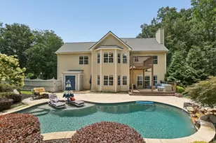2930 Heatherstone, Cumming, GA 30041 - Photo 9