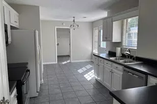 331 Wildwood Cir SE, Calhoun, GA 30701 - Photo 5