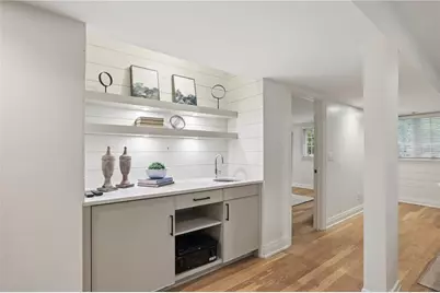 695 W Conway Drive, Atlanta, GA 30327 - Photo 27