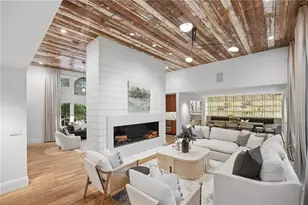 695 W Conway Dr, Atlanta, GA 30327 - Photo 11