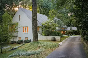 695 W Conway Dr, Atlanta, GA 30327 - Photo 35