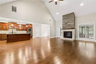 1031 Greenwood Cir, Madison, GA 30650 - Photo 15