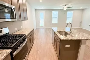 690 Smokey Quartz Wy, Kennesaw, GA 30144 - Photo 5