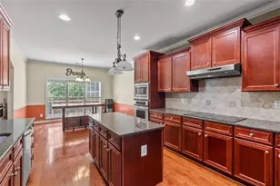 812 Treeline Dr, Conyers, GA 30094 - Photo 15