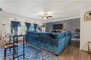 1094 Campbell Pne Trl, Lawrenceville, GA 30045 - Photo 11