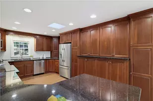 415 Forest Hills Dr, Sandy Springs, GA 30342 - Photo 13