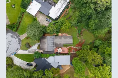 421 Golfview Rd Road NW, Atlanta, GA 30309 - Photo 59