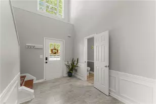 6010 Foxberry Ln, Roswell, GA 30075 - Photo 5