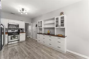 6010 Foxberry Ln, Roswell, GA 30075 - Photo 13