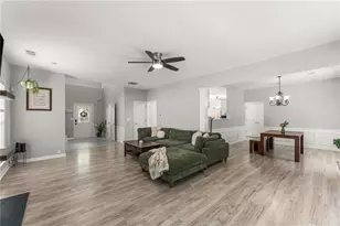 6010 Foxberry Ln, Roswell, GA 30075 - Photo 9