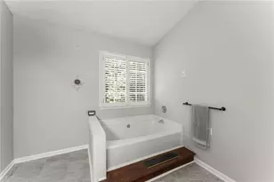 6010 Foxberry Ln, Roswell, GA 30075 - Photo 19