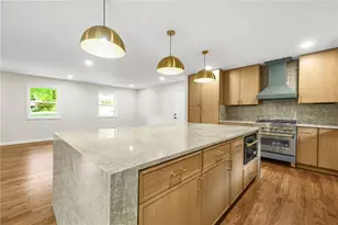 6628 Cherry Tree Ln, Sandy Springs, GA 30328 - Photo 11