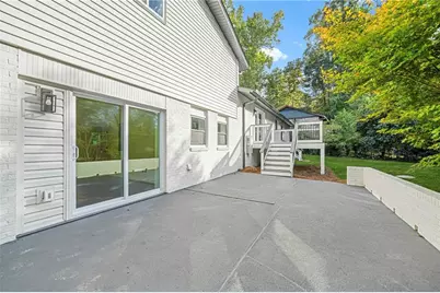 6628 Cherry Tree Lane, Sandy Springs, GA 30328 - Photo 53
