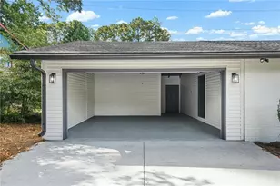 6628 Cherry Tree Ln, Sandy Springs, GA 30328 - Photo 61