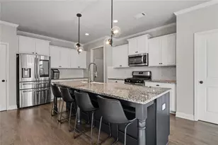 5106 Park Haven Dr, Flowery Branch, GA 30542 - Photo 7
