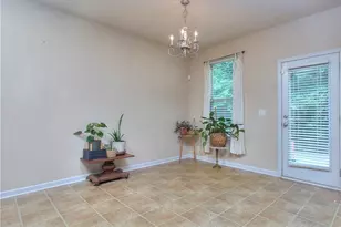 2241 Capella Cir SW, Atlanta, GA 30331 - Photo 13