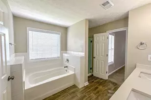 1070 Big Haynes Dr, Grayson, GA 30017 - Photo 15