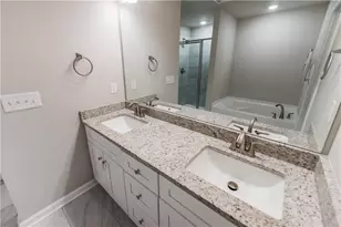 4401 Fulson Dr, Lilburn, GA 30047 - Photo 25