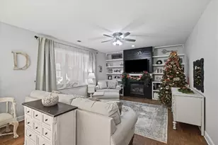 211 Woodview Ln, Woodstock, GA 30188 - Photo 13
