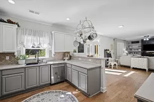 211 Woodview Ln, Woodstock, GA 30188 - Photo 21