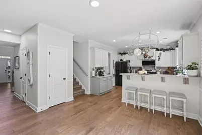211 Woodview Lane, Woodstock, GA 30188 - Photo 15