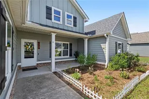 119 Springwood Dr, Carrollton, GA 30117 - Photo 3