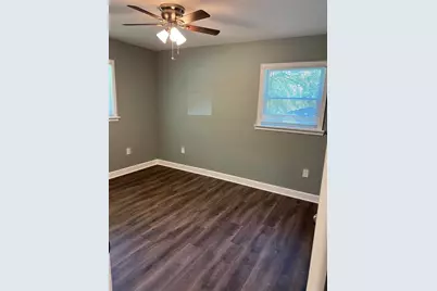 988 Tamarack Trail, Forest Park, GA 30297 - Photo 13