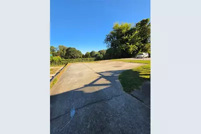 2065 Ml King Jr. Drive NW, Atlanta, GA 30310 - Photo 19