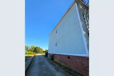2065 Ml King Jr. Drive NW, Atlanta, GA 30310 - Photo 17