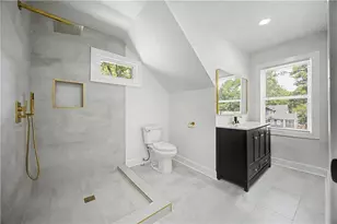 1838 Rogers Ave SW, Atlanta, GA 30310 - Photo 9